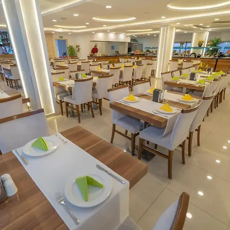 Otel Kleopatra Life 4*